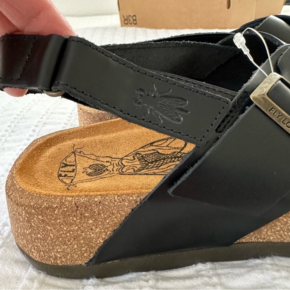 NWOT Fly London Black Leather Sandals with Buckle 39 - Picture 7 of 10